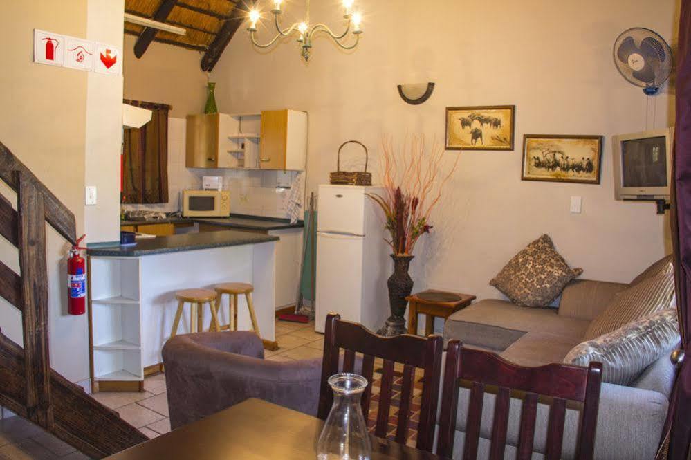 Aristo Manor Hotel Richards Bay Ngoại thất bức ảnh