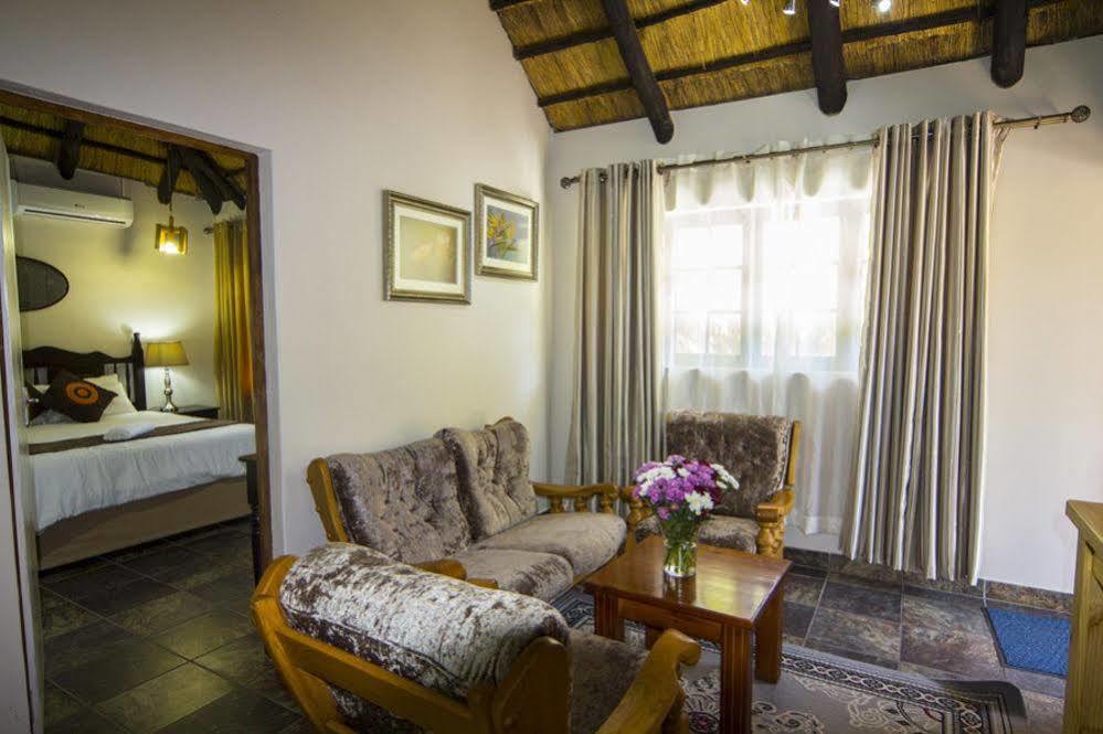 Aristo Manor Hotel Richards Bay Ngoại thất bức ảnh