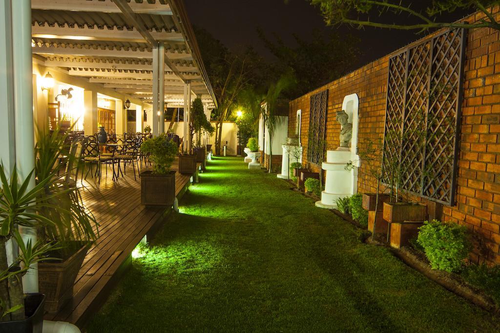 Aristo Manor Hotel Richards Bay Ngoại thất bức ảnh